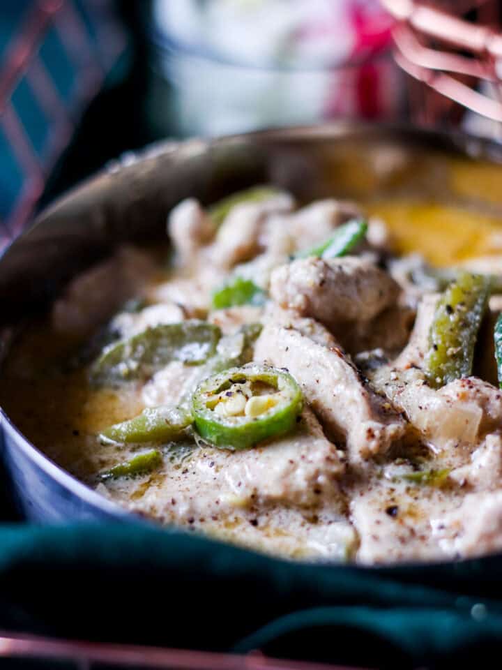 close up of paneer reshmi handi